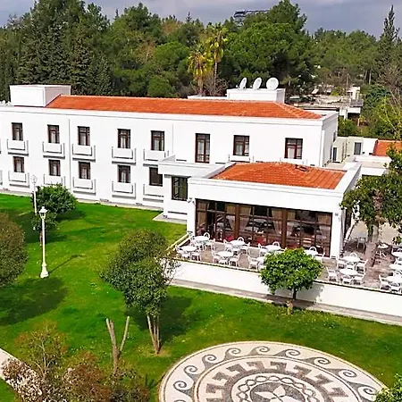 74 Hotel