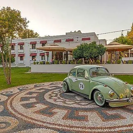 74 Hotel